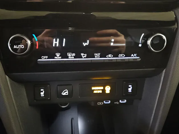 Toyota Yaris Cross 1.5 VVT-i HSD Trend AWD-i