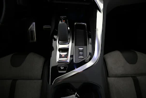 immagine del veicolo PEUGEOT 3008 1.6 Plug-in Hybrid4 GT Pack
