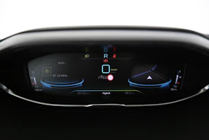 immagine del veicolo PEUGEOT 3008 1.6 Plug-in Hybrid4 GT Pack