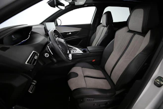 https://vehicle.imgix.net/4340948/ac1d36f4-13af-4cf8-b61c-80155132f136.jpg