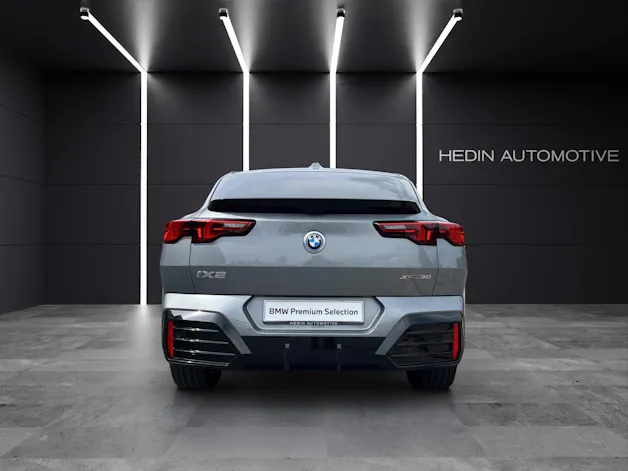 BMW iX2 30 xDrive