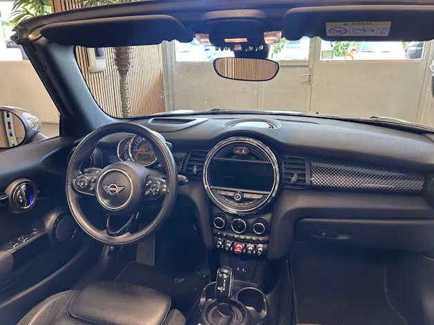 Mini Cabrio F57 2.0i Cooper S CABRIOLET