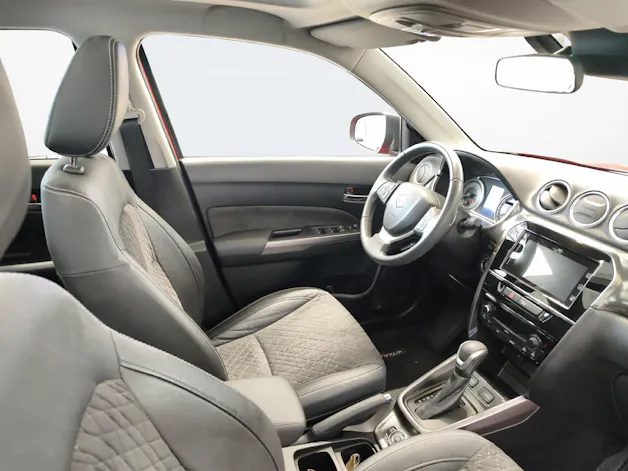 Suzuki Vitara 1.5 Compact Top Hybrid 4x4 + Ruote invernali incluse