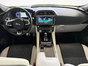 Jaguar F-Pace 5.0 V8 SVR AWD 550PS