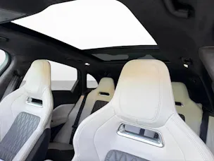 Jaguar F-Pace 5.0 V8 SVR AWD 550PS