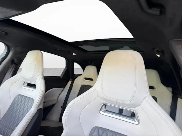 Jaguar F-Pace 5.0 V8 SVR AWD 550PS