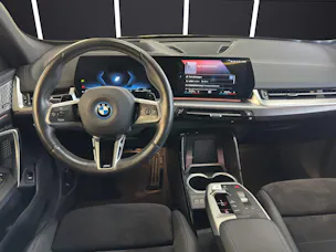 BMW X1 30e xDrive paddles