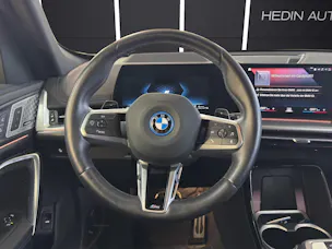BMW X1 30e xDrive paddles