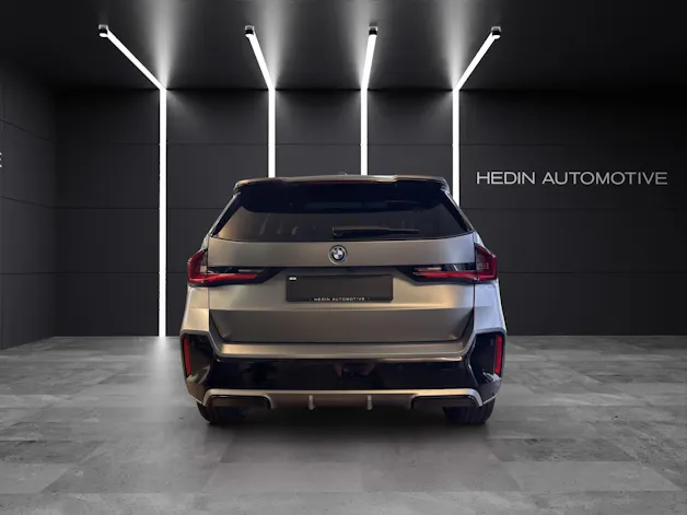 BMW X1 30e xDrive paddles