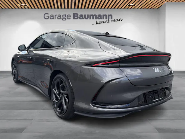 MG IM5 100 kWh Performance 20 4WD