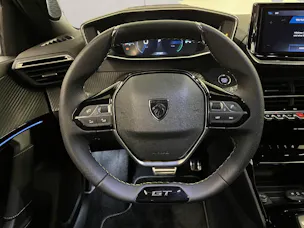 Peugeot 2008 1.2 Hybrid 145 GT