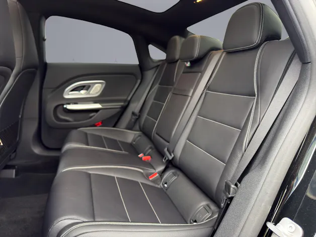 Mercedes-Benz CLA 220 AMG Line 4matic - Neues Modell