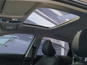 Hyundai KONA 1.6 GDi Hybrid Vertex Swiss Edition