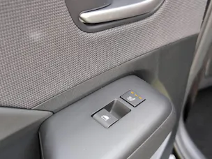 Hyundai KONA 1.6 GDi Hybrid Vertex Swiss Edition
