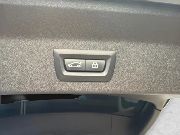 BMW X3 20d xDrive paddles