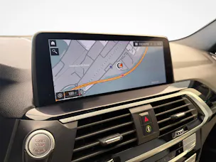 BMW X3 20d xDrive paddles