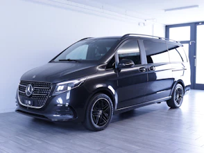 Fahrzeugbild MERCEDES-BENZ V 300 d Swiss Ed. lang 4matic Van
