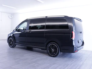Fahrzeugbild MERCEDES-BENZ V 300 d Swiss Ed. lang 4matic Van