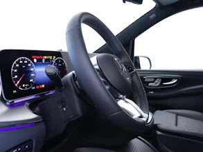 https://vehicle.imgix.net/4341565/18a63fda-7adf-4b3f-b799-5a3f047a99ce.JPG