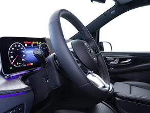 Fahrzeugbild MERCEDES-BENZ V 300 d Swiss Ed. lang 4matic Van