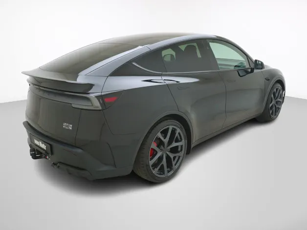 Tesla Model Y Performance AWD