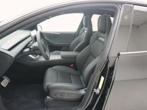 Tesla Model Y Performance AWD