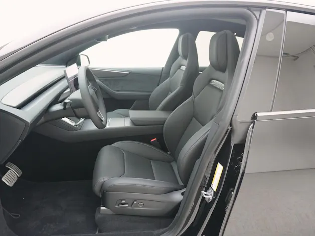 Tesla Model Y Performance AWD