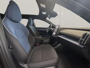 Volvo EX30 E60 Twin Ultra Performance Sw. Black Ed. AWD