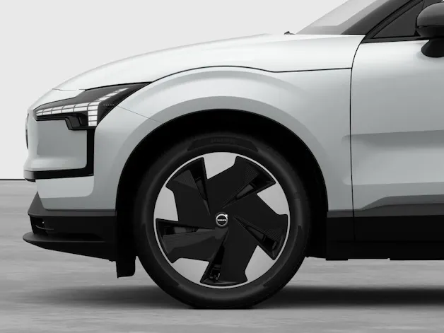 Volvo EX30 E60 Twin Plus Performance AWD