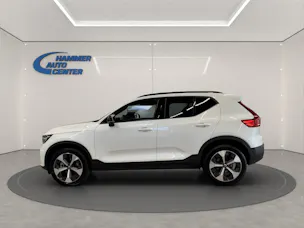 Volvo XC40 2.0 B4 MH Plus Dark