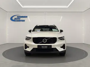 Volvo XC40 2.0 B4 MH Plus Dark