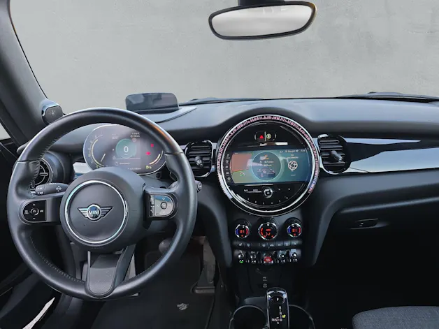 Mini Cooper Cabrio Classic Trim F57 1.5i (CH)