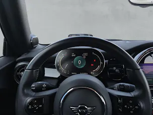 Mini Cooper Cabrio Classic Trim F57 1.5i (CH)