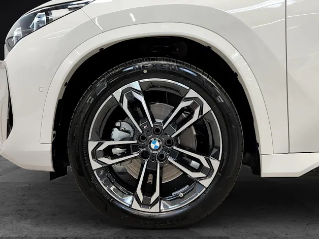BMW iX1 30 xDrive