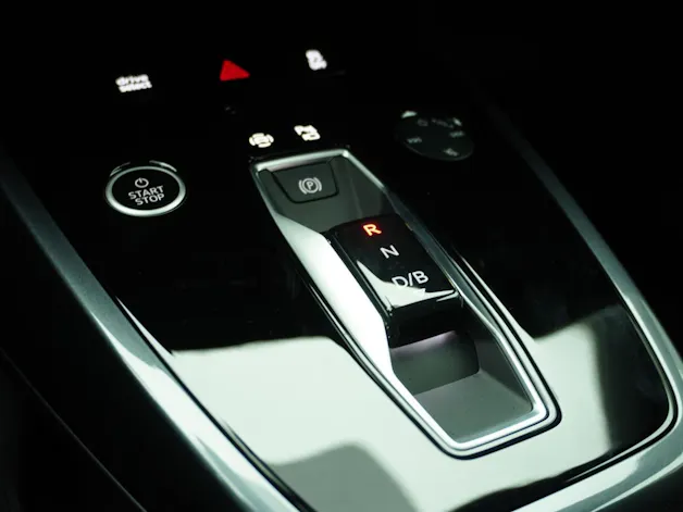Audi Q4 e-tron 55 S line quattro
