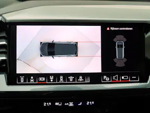 Audi Q4 e-tron 55 S line quattro