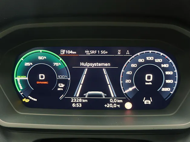 Audi Q4 e-tron 55 S line quattro
