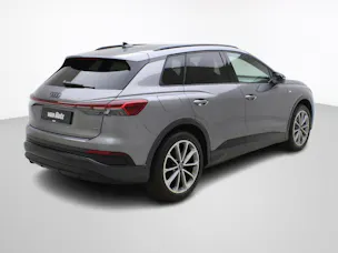 Audi Q4 e-tron 55 S line quattro