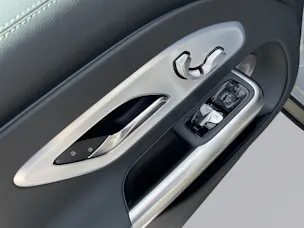 Mercedes-Benz GLB 220 4matic