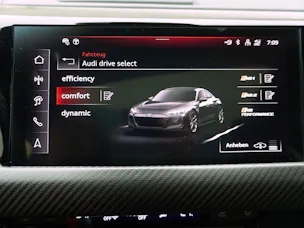 Audi e-tron GT RS quattro performance
