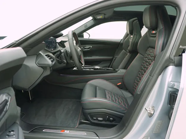 Audi e-tron GT RS quattro performance