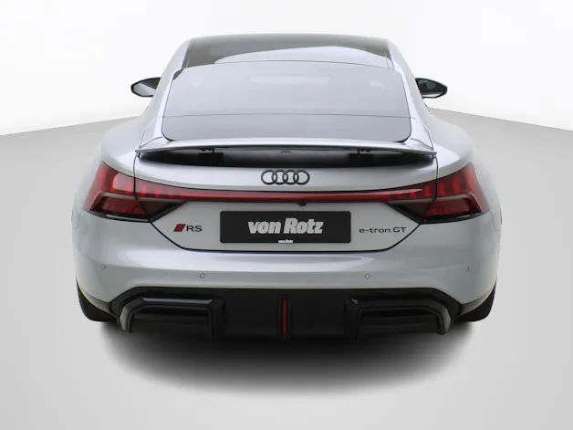 Audi e-tron GT RS quattro performance