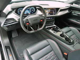 AUDI e-tron GT RS quattro performance
