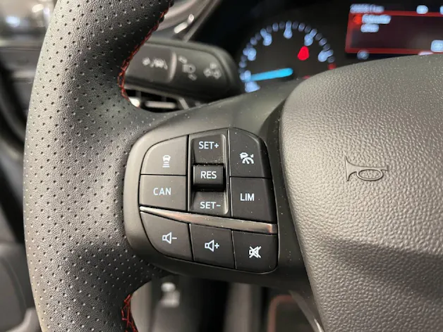 Ford Fiesta 1.0 EcoB Hybrid ST-Line