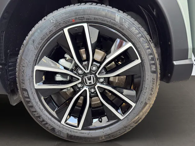 Honda HR-V 1.5 i-MMD Elegance, Leasing Aktion 1.9 %, Bis zu 8 Jahre oder 160'000 km Garantie
