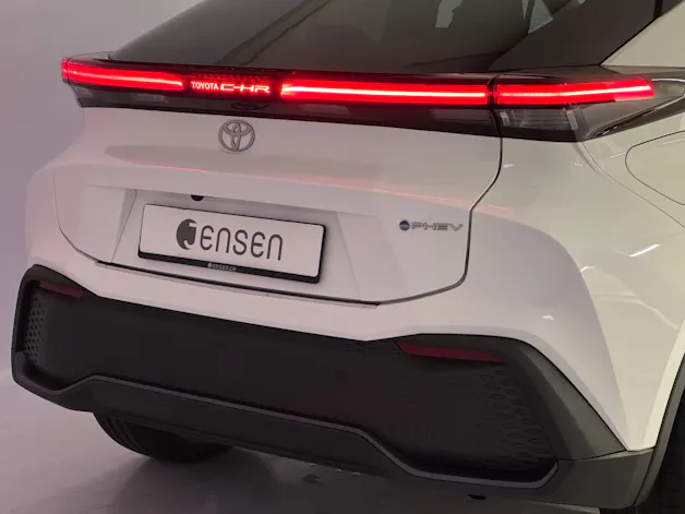 Toyota C-HR 2.0 PHEV Swiss Edition