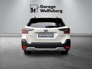 Subaru Outback 2.5i Luxury