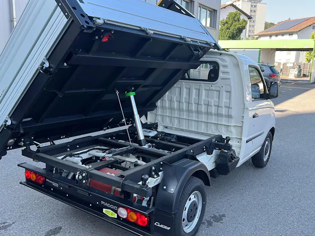 Piaggio Porter Kipper 1.5 CNG Pro Short Range