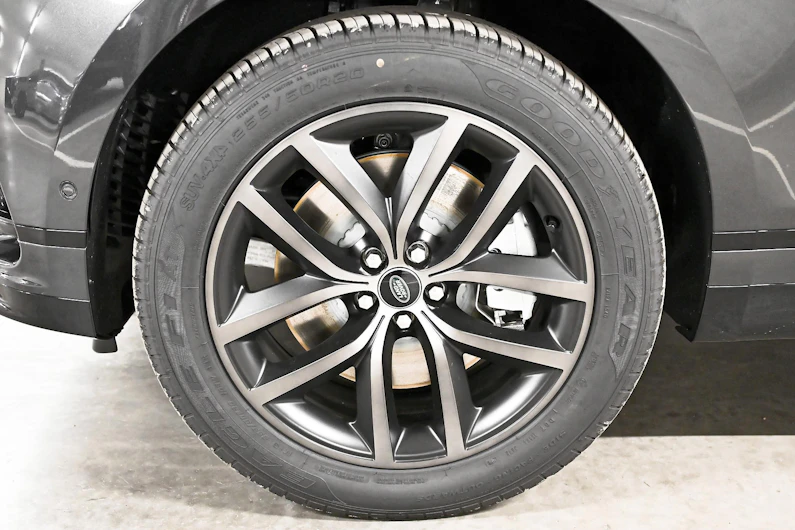 Fahrzeugbild LAND ROVER RANGE ROVER VELAR