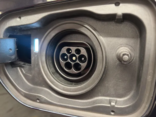 BMW 530e xDrive paddles